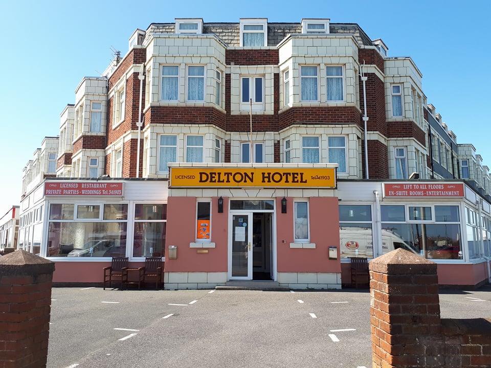 بلاكبول Delton Hotel المظهر الخارجي الصورة