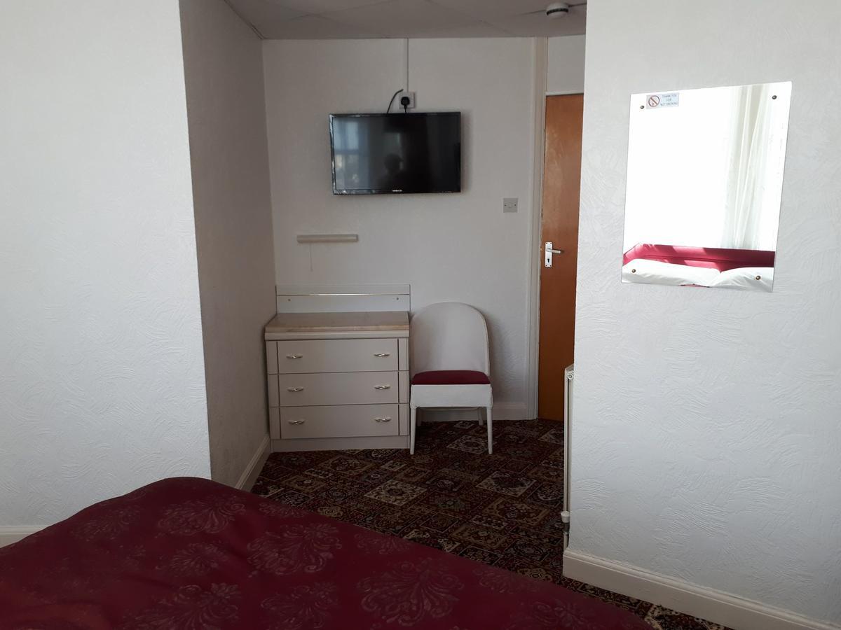 بلاكبول Delton Hotel المظهر الخارجي الصورة